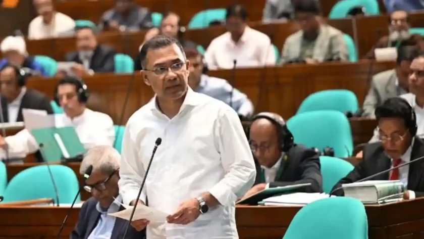 বিনামূল্যে স্কুল ড্রেস দেবে সরকার সংসদে প্রধানমন্ত্রীর ঘোষণা